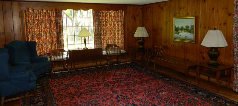 What is the history of Cushman Colonial Furniture?